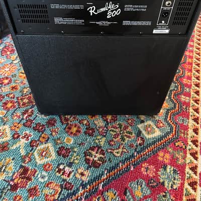 Fender Rumble 200 V3 200-Watt 1x15" Bass Combo 2015 - Present image 4