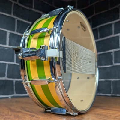 Ddrum D2 5"x14" Snare Drum – 8‑Lug – Remastered Natural/Green Metallic Strips – Punchy Student/Practice Snare with Custom Visual Flair image 1