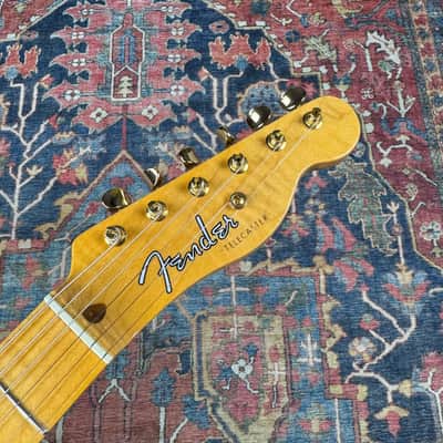 Fender ‘52 American Vintage Telecaster Limited Edition Black and Gold - 2004 image 2