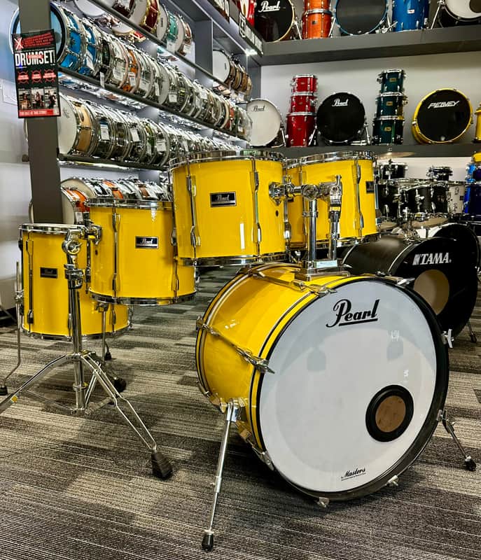 Pearl Export Early 1990s - Yellow Flash image 1