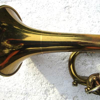 Getzen 90 Deluxe Trumpet, 1949, USA, Gold Lacquer, Tags, Case, Very Clean image 10