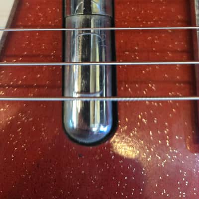 Silvertone 1457 Guitar and Amplifier 1965 - Red Sparkel image 4
