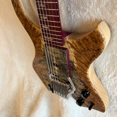96 art Multiscale Headless 7 string Solidbody Guitar with Sophia Tremolo, Buckeye Burl, Ash, Purpleheart image 9