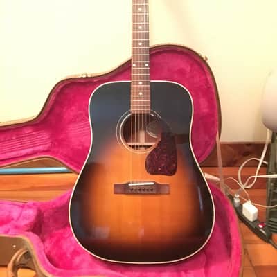 Gibson J 30 1993 Sunburst image 1
