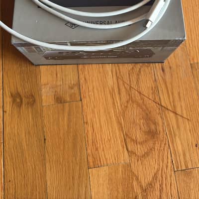 Universal Audio Apollo Twin QUAD MKII Thunderbolt Audio Interface With Plugins 2010s - Dark Grey image 2