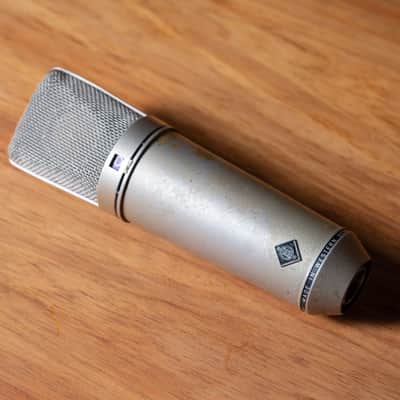 Neumann U67 Large Diaphragm Multipattern Tube Condenser Microphone image 6