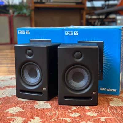 PreSonus Eris E5 Near-Field Studio Monitors image 4