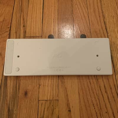 Teenage  Engineering OP-1 Keyboard Synthesizer 2020 white image 7