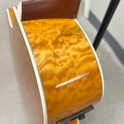 Taylor 614ce with Fishman Electronics 1999 - 2002 - Natural image 24