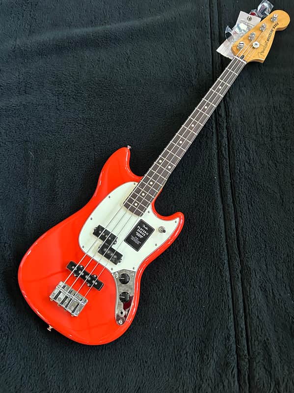 Fender Player II Mustang Bass PJ 2024 - RW Coral Red /8lbs. 1.5oz. #MX24050774 image 1