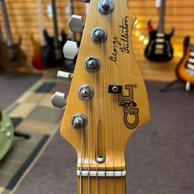 G&L George Fullerton Signature Stratocaster 1990's - Sunburst image 4