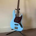 Fender Jazz Bass Squire Classic Vibe 60s Daphne Blue
