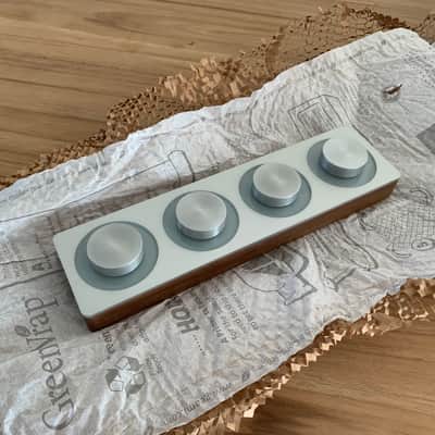 Monome 2012 Monome Arc 4 Walnut/Aluminum image 4