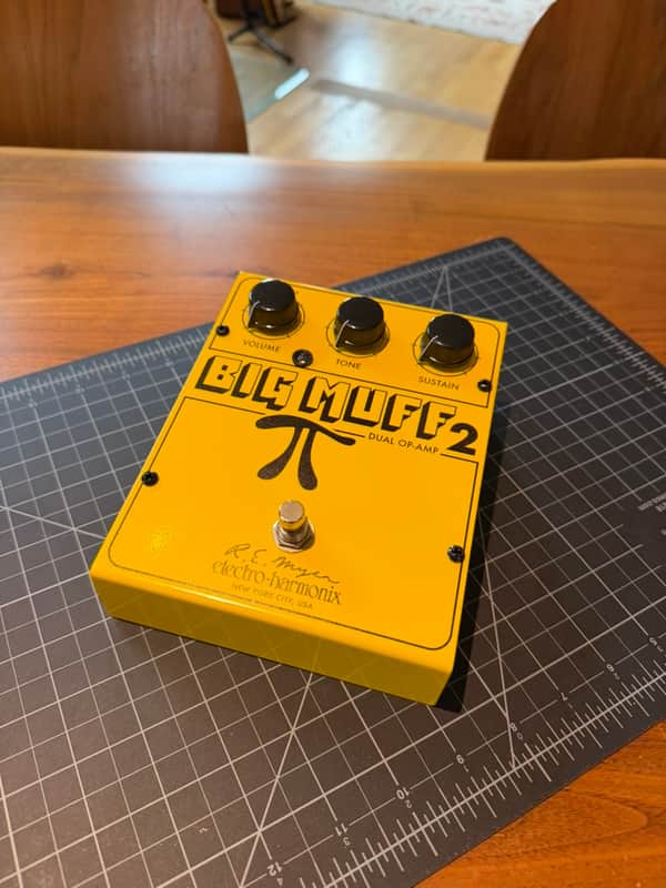 Electro-Harmonix / JHS / Big Muff 2 Third Man Limited Edition Yellow