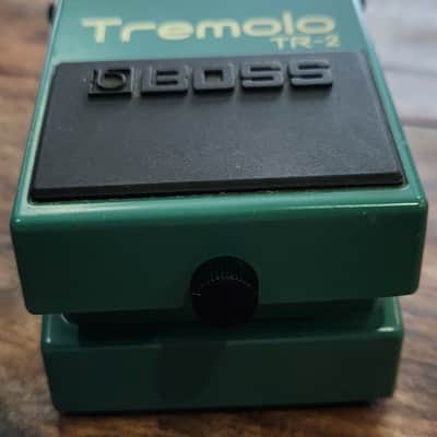 Boss TR-2 Tremolo Pedal Silver Label 2000s Taiwan image 3