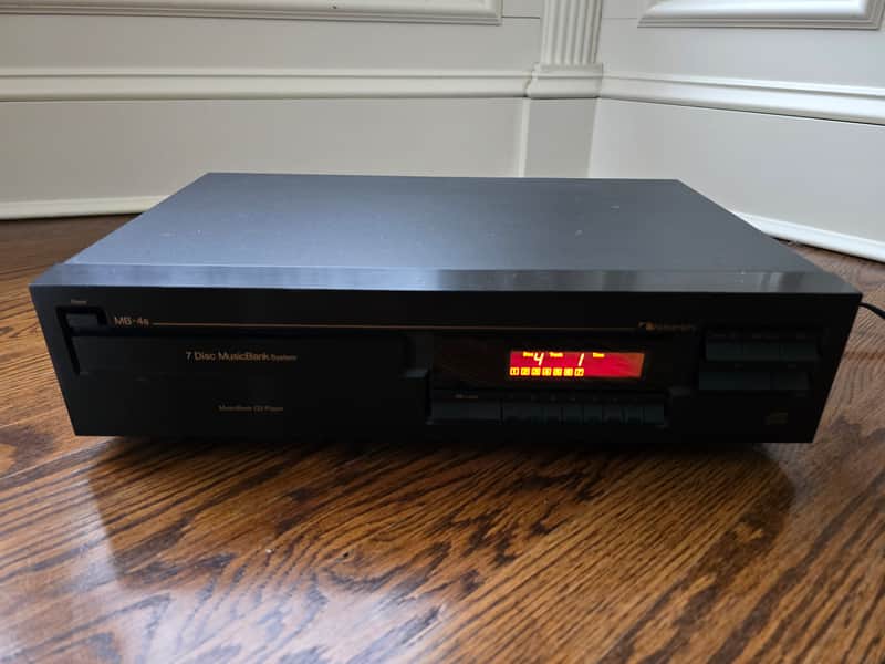 Nakamichi MB-4S Mid-2000s - Black image 1