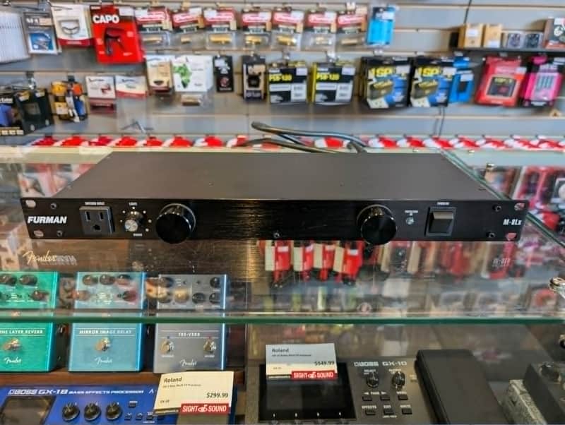 Furman M-8x2 Power Conditioner