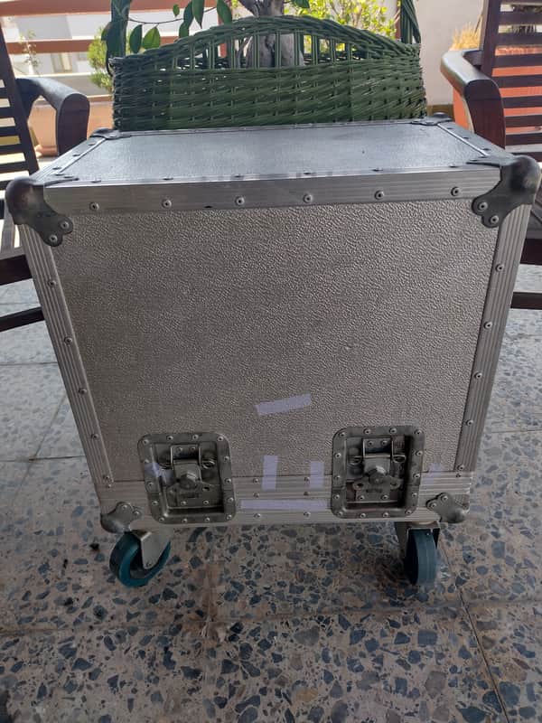 70s 80s CRIPPLE CREEK CASE VINTAGE ROAD CASE FLIGHT CASE image 1