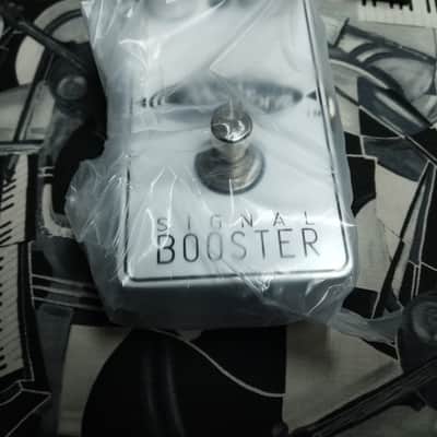 Modtone MT-SB Signal Booster effects pedal image 3