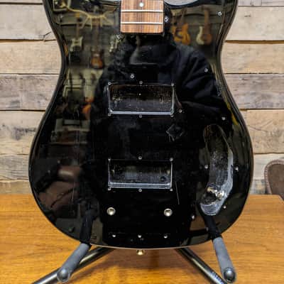 Epiphone Embassy Pro Electric Bass Guitar husk  - project image 2