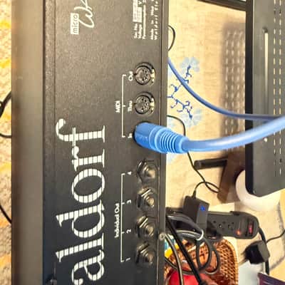 Waldorf Microwave Rackmount Wavetable Synthesizer 1989 - Blue image 6