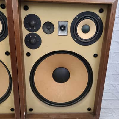 Akai SW- 175 Vintage Speaker (Pair) image 3