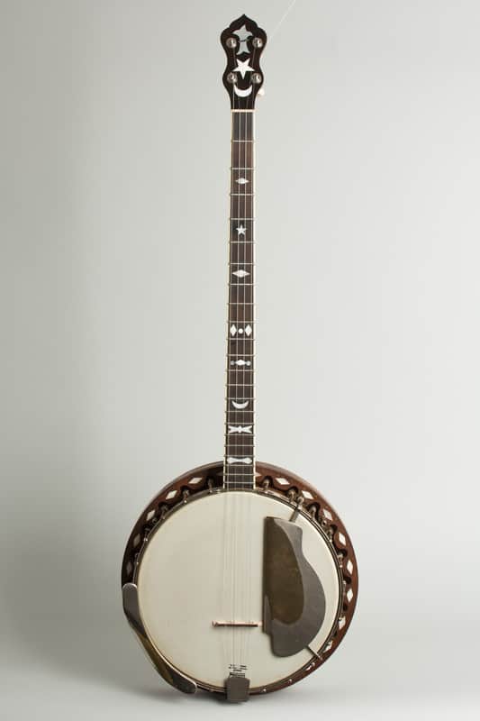 Plectrum Banjo, made by Lyon & Healy, c. 1925, black hard shell case. image 1