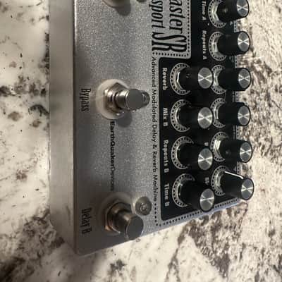 EarthQuaker Devices Disaster Transport SR Advanced Modulated Delay