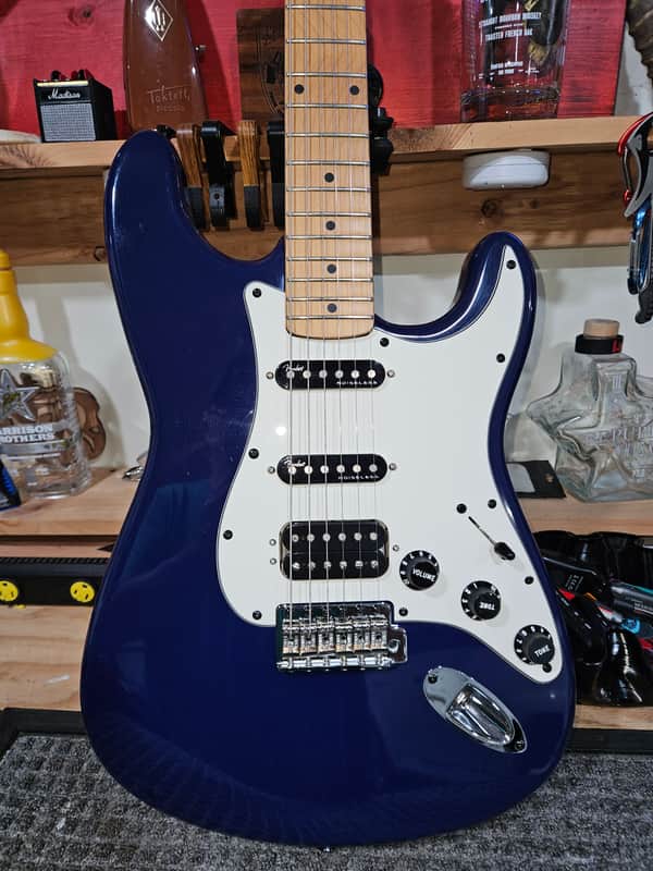 Squier Stratocaster 1997 - Blue image 1