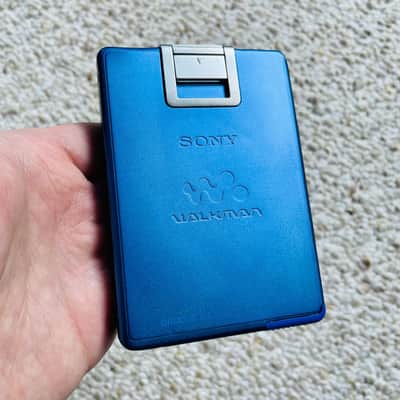 Sony WM-EX910 Walkman Cassette Player, Excellent Rare Blue ! Working : ) image 4