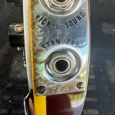 Rickenbacker 4001 Bass 1971 - ultra rare Burgundyglo & Checkerboard Bound & she had a few good gigs ! image 12