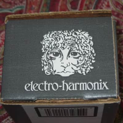 very lightly handled Electro Harmonix EMPTY CARDBOARD BOX + orig Owner's Instructions ONLY for Chillswitch Momentary Line Selector (NO pedal, NO warranty / registration paperwork) specifically from 2012 (can be home for different year Chillswitch pedal) image 13