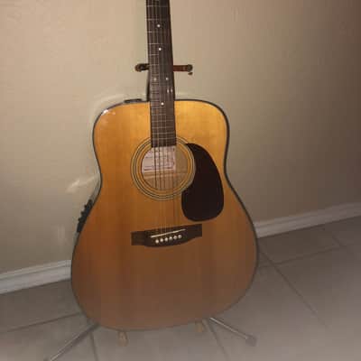 Takamine EG-240 - Outstanding Value image 1
