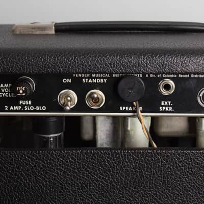 Fender Deluxe 2-Channel 20-Watt 1x12" Guitar Combo 1963 - 1966 - Black Panel image 17