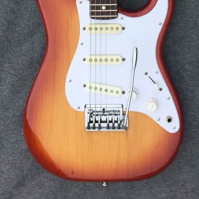 Fender Stratocaster 1984 Sienna Sunburst Rosewood Fingerboard image 1