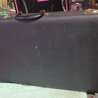 Older Rickenbacker 425 450 guitar hardshell case image 6