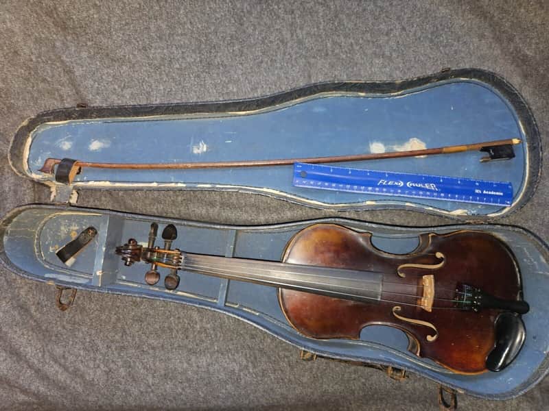 Vintage National Inst size 3/4 violin with case. USA. Good Condition. image 1