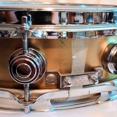 DW VINTAGE (video) UTILITY SNARE DRUM 14"/10L 80'S- NO MAGNET STICKS TO SHELL- SHIPS FREE TO C-USA! image 3