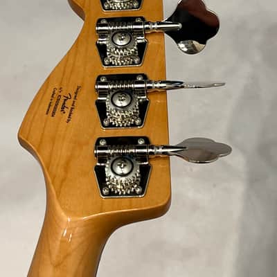 Squier Classic Vibe '70s Jazz Bass 4 String Electric Bass Guitar 2025 Natural image 6