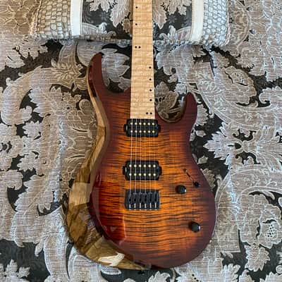 Kiesel Aries 2022 - Deep Orange Burst image 2