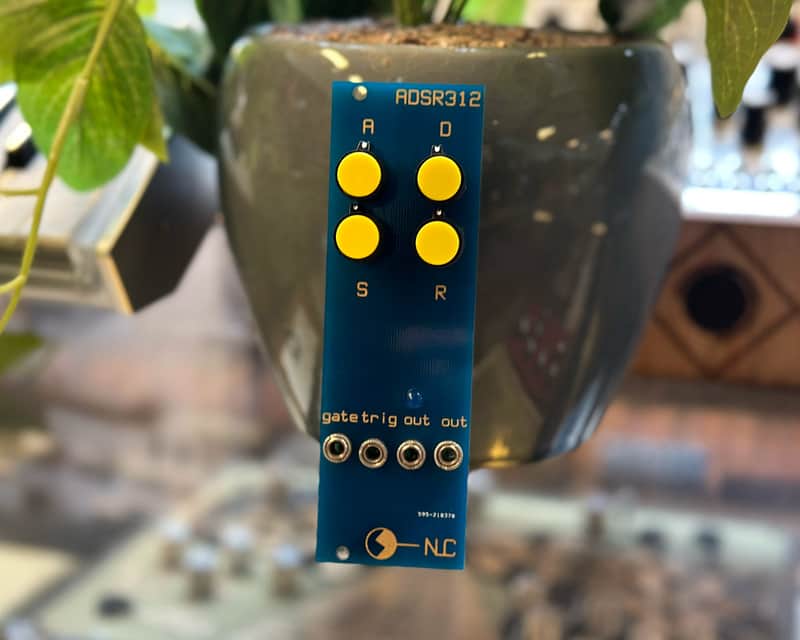 Nonlinear Circuits ADSR312 Envelope Generator image 1