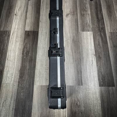 Fender TSA 002 Molded ABS Hard Shell Bass Guitar Case image 2