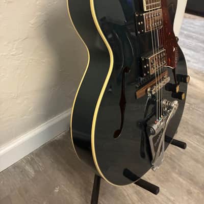 Gretsch G2420T Streamliner Hollow Body with Bigsby 2023 - Present - Midnight Sapphire image 4