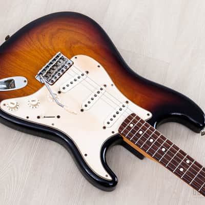 2007 Fender American Vintage ’70s Stratocaster Sunburst, w/ Hangtags, Case image 9