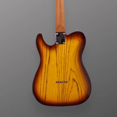 CP Thornton Classic II w/ Dynasonic Pickups - 2-Tone Burst with Enhanced Grains. NEW (Authorized Dealer) image 7