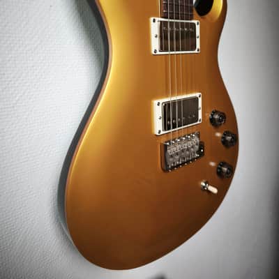PRS SE DGT David Grissom Tremolo Signature 2023 - Present - Gold Top image 6