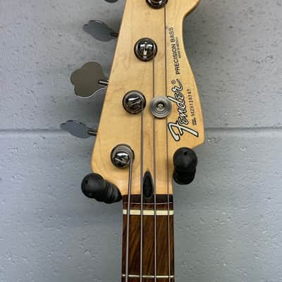 Fender Mexican Precision Bass with Rosewood Fretboard 2008 Black image 3
