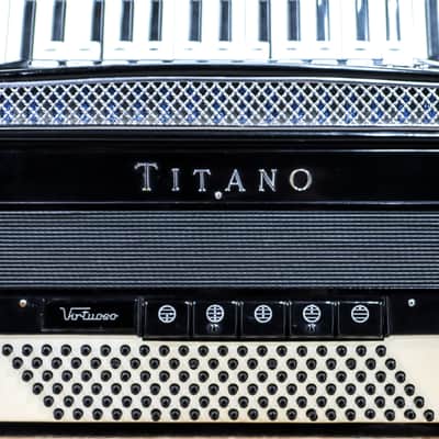 Titano Model Virtuoso 120-Bass 41-Key 11-Treble Switch Piano Accordion w/Case image 7