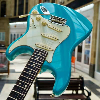 Fender American Professional II Stratocaster with Rosewood Fretboard Miami Blue (2021) image 6