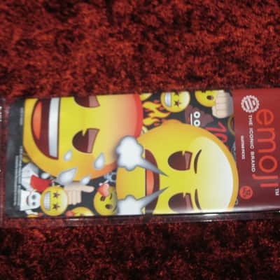 new in package (old stock) Perri's Leather Ltd. / Perri's LP12-EMO5 emoji Guitar Picks - Med Gauge - Celluloid Plastic, 351 shape - but slightly curved (LP12EMO5) image 23